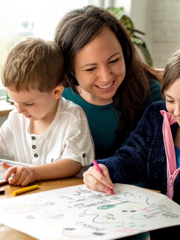 Activities to keep your kids busy&nbsp;indoors